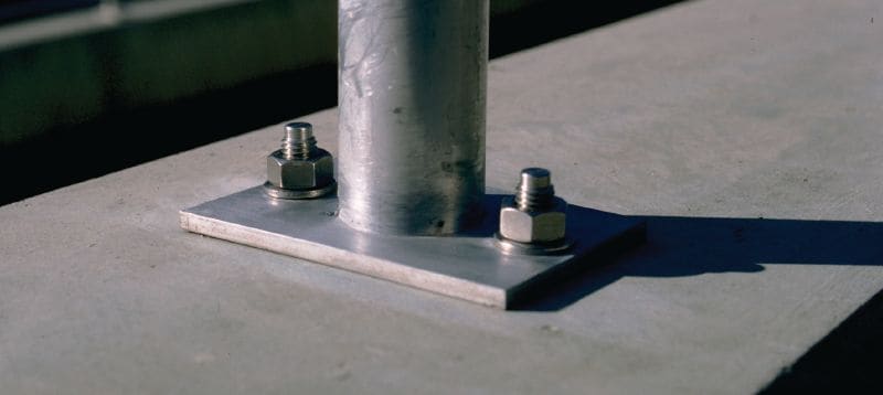 HSA-F HDG klinasti anker Klinasti anker visokih performansi za svakodnevna statička opterećenja u betonu bez naprslina (pocinkovano vrućim cinkovanjem) Primene 1