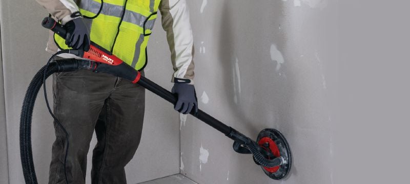 DWS 225 brusilica dugog vrata Ekscentar brusilica dugog vrata za suvu gradnju sa motorom bez četkica prilagodljive brzine i sa prikupljanjem prašine (isporučuje se sa kesom i produžnom šipkom) Primene 1